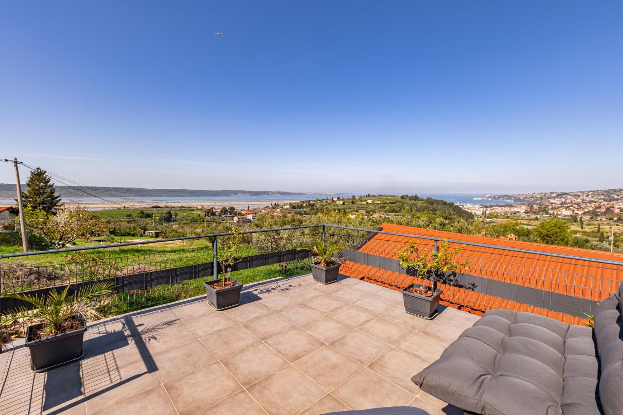 Larabella Salt Fields View Studio Portoroz Bagian luar foto