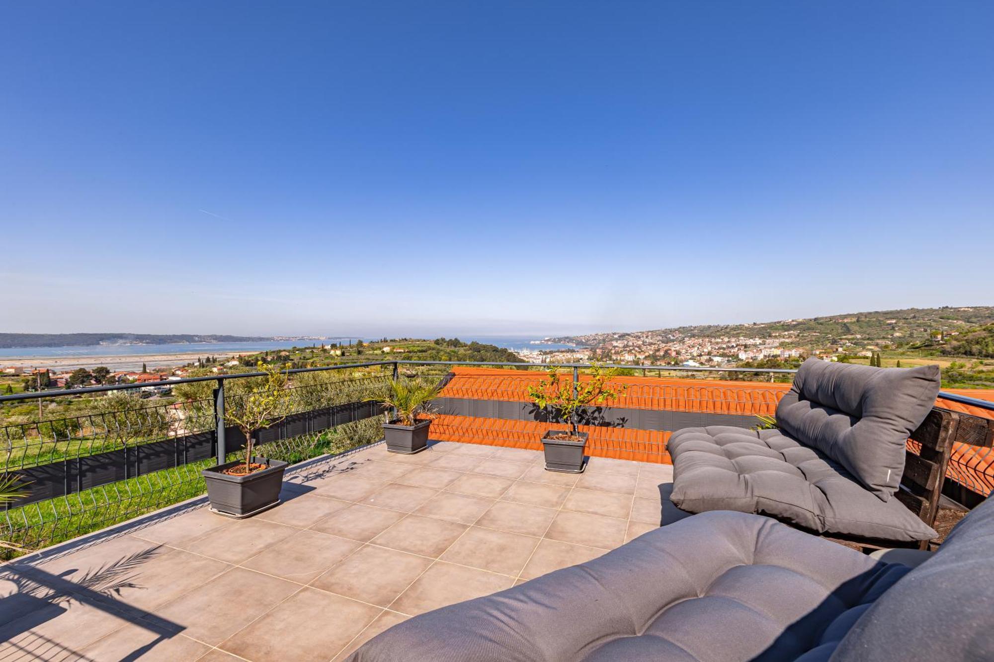 Larabella Salt Fields View Studio Portoroz Bagian luar foto